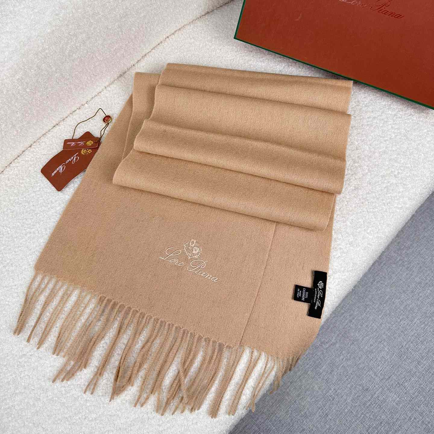 Loro Piana Grande Unita Scarf - EUR FASHION