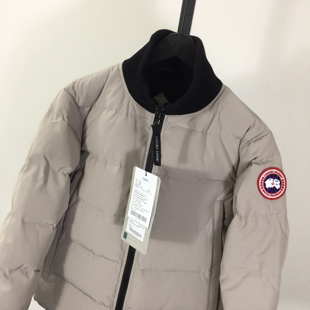 Canada Goose Down Jacket - EUR FASHION