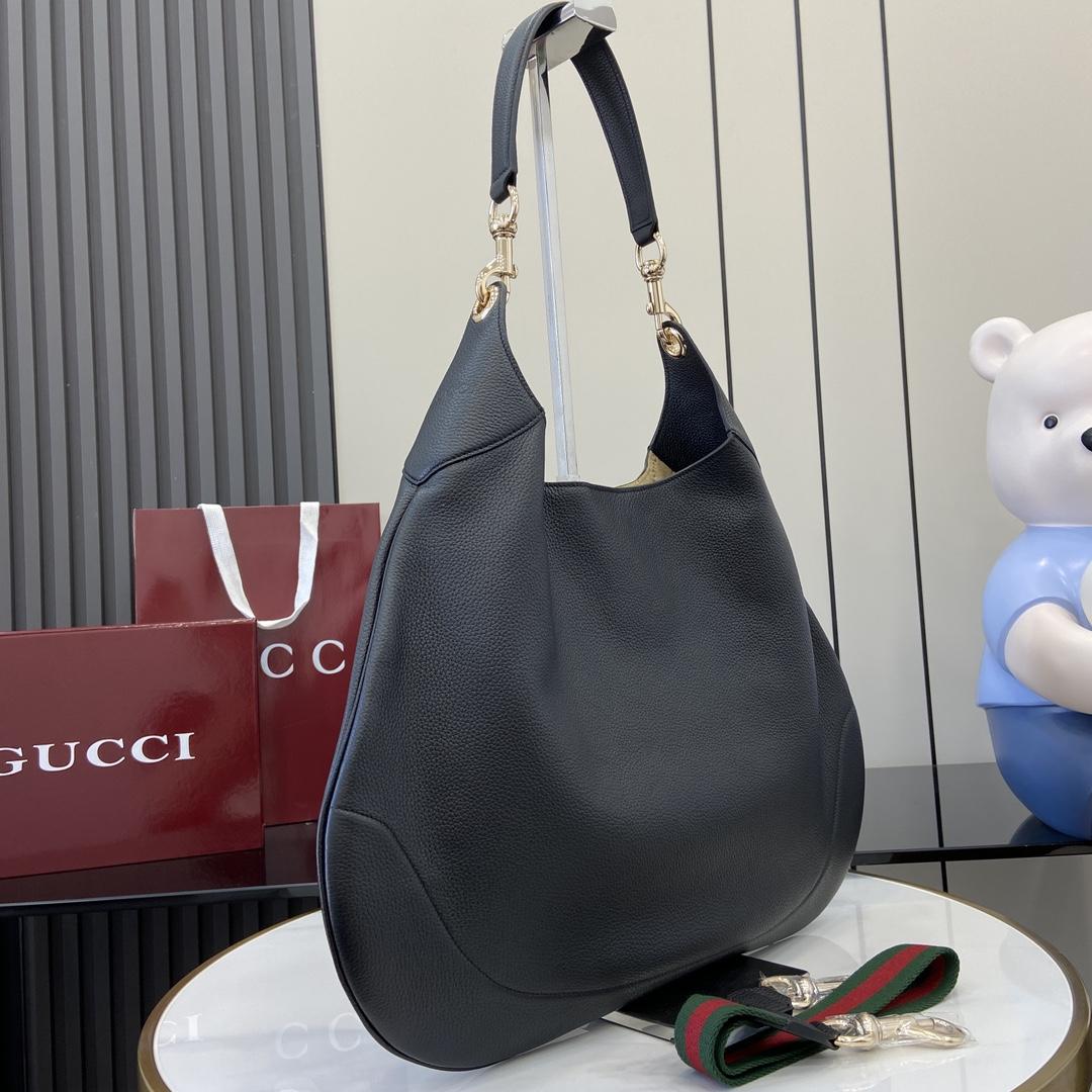 Gucci B Medium Shoulder Bag - EUR FASHION