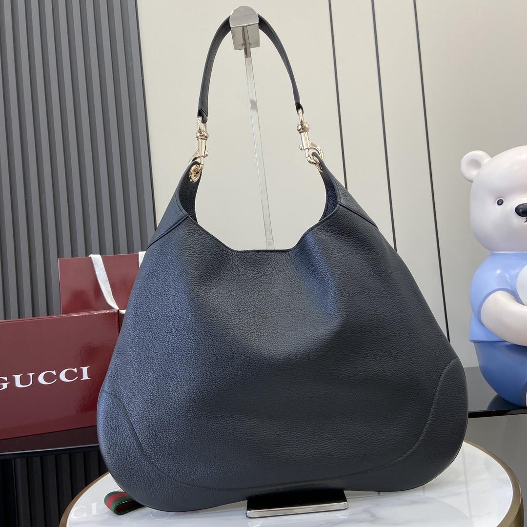 Gucci B Medium Shoulder Bag - EUR FASHION