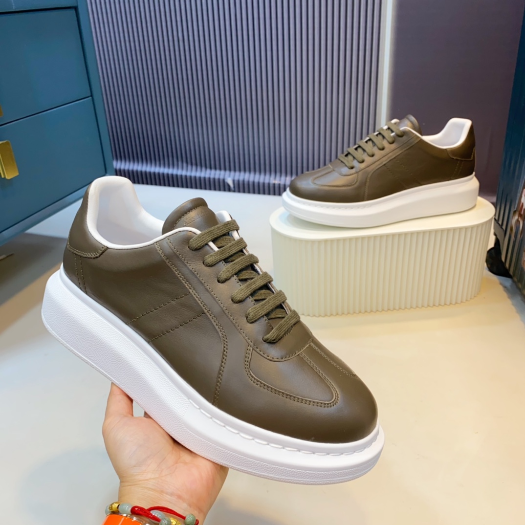 Alexander Mqueen Oversized Sneakers - EUR FASHION