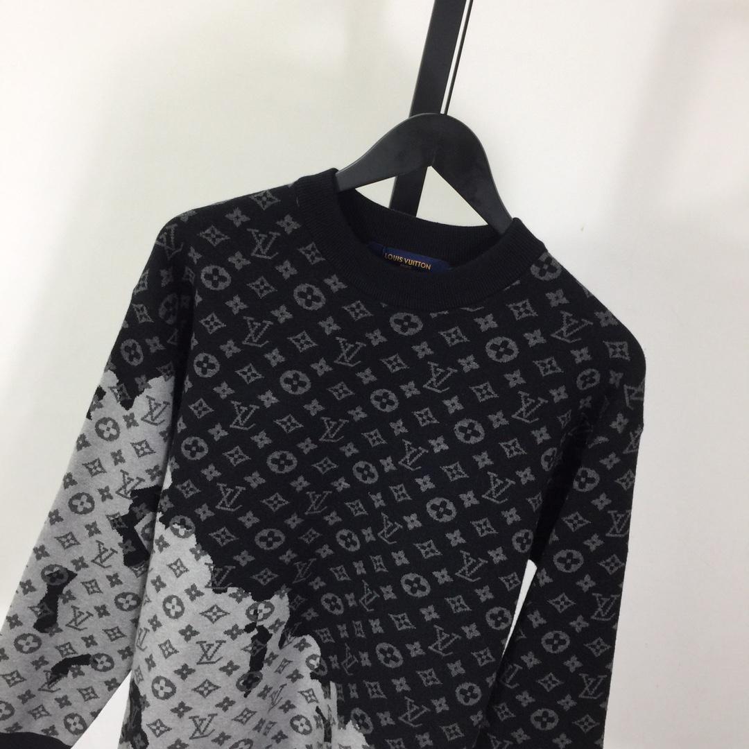 Louis Vuitton Monogram Sweater - EUR FASHION