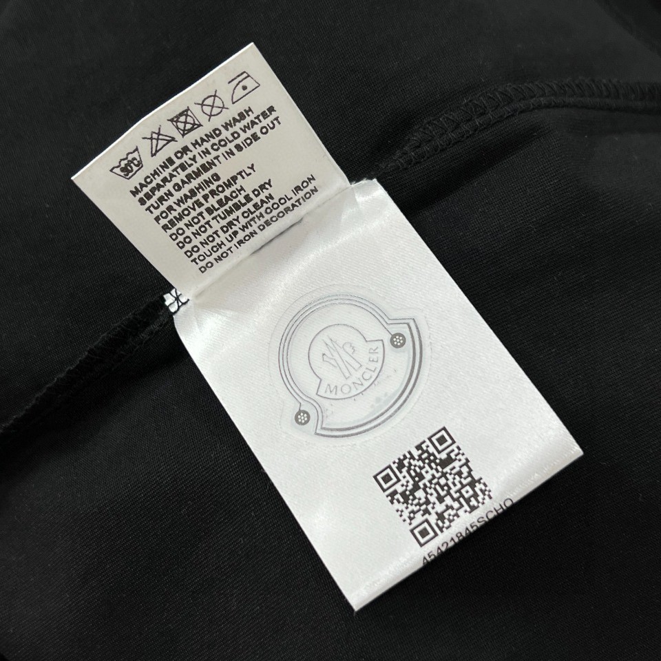 Moncler Cotton Hoodie  - EUR FASHION