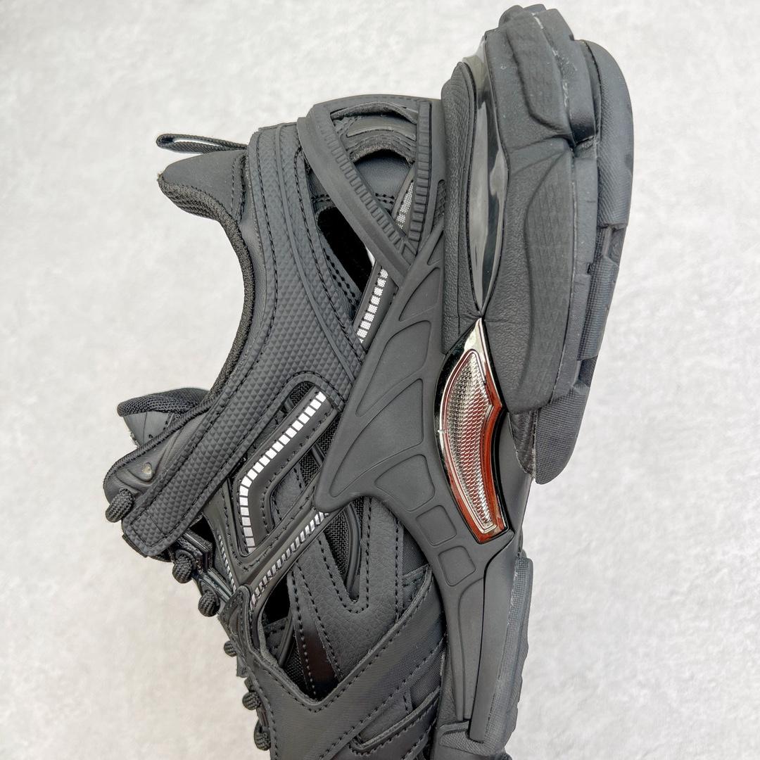 Balenciaga Track 2.0 Sneakers - EUR FASHION