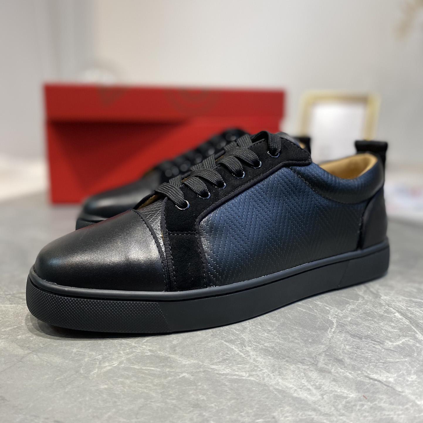 Christian Louboutin Sneakers - EUR FASHION