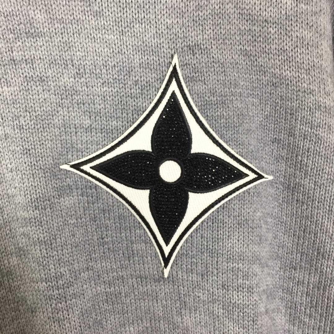 Louis Vuitton Logo Sweater - EUR FASHION