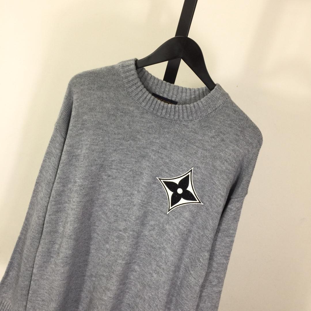 Louis Vuitton Logo Sweater - EUR FASHION