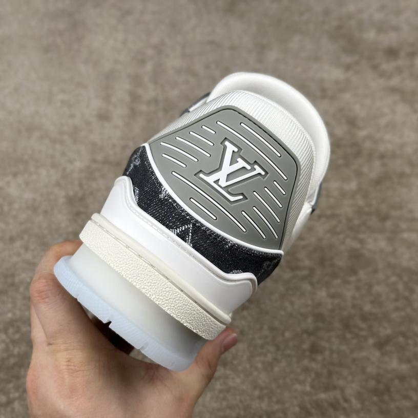 Louis Vuitton LV Trainer Sneaker  1ADHIG - EUR FASHION