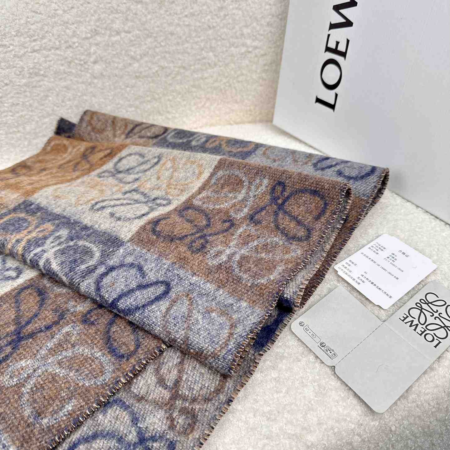 Loewe Scarf In Wool And Cashmere - EUR FASHION