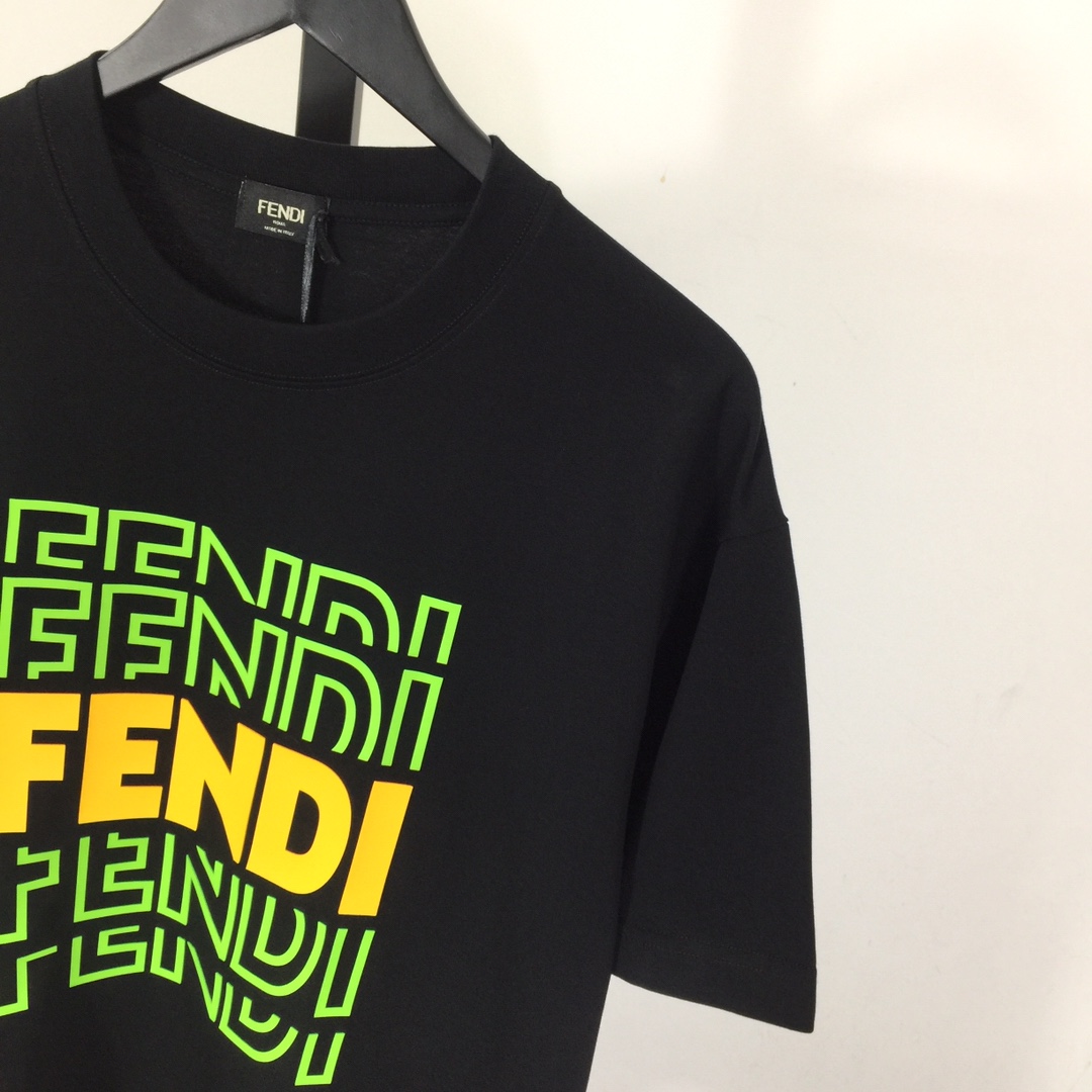 Fendi Cotton T-shirt - EUR FASHION