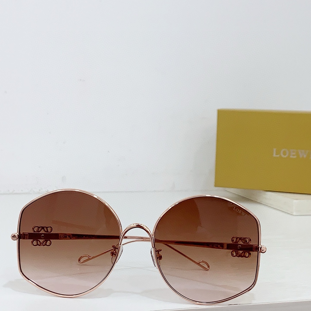 Loewe LW40109U Sunglasses  - EUR FASHION