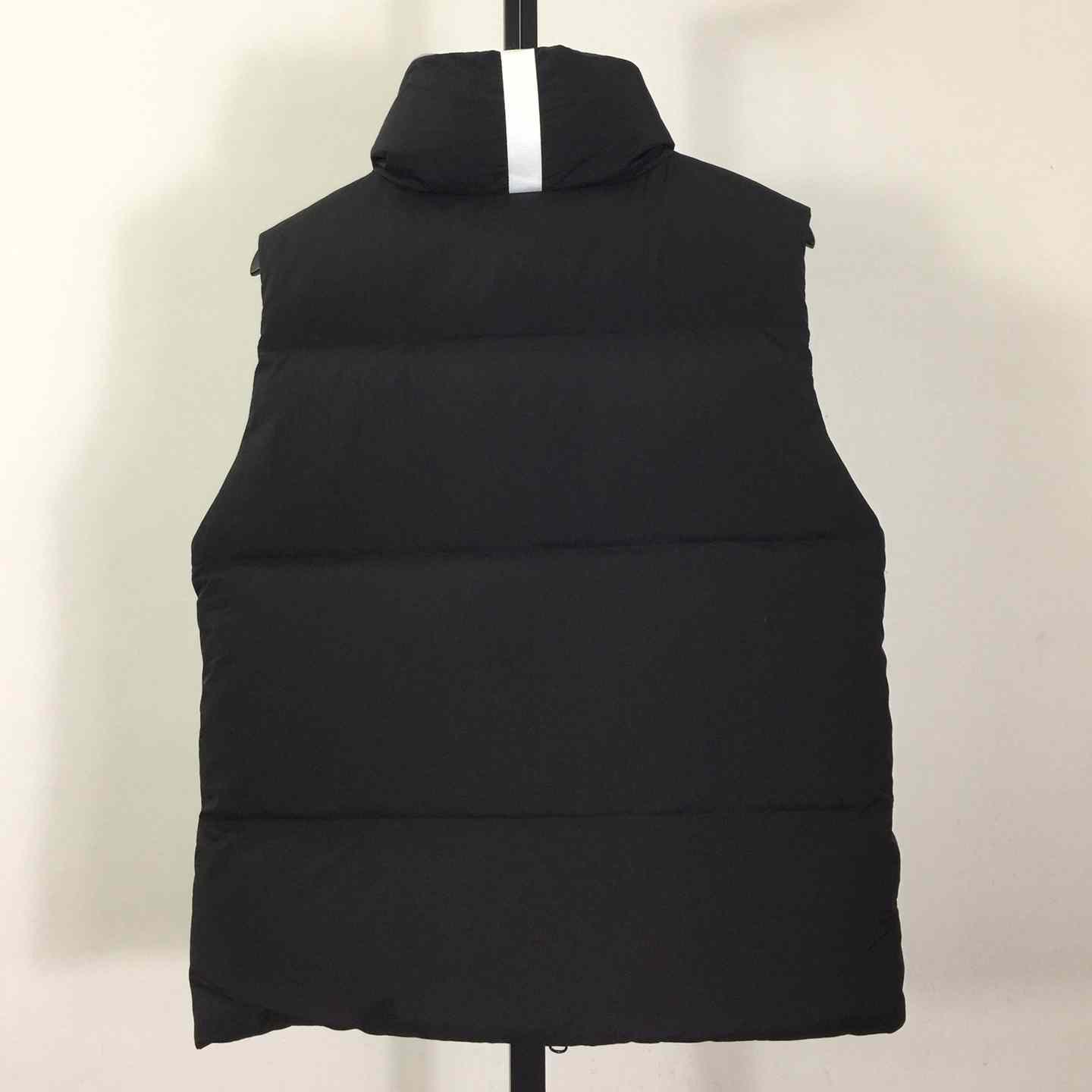 Canada Goose Down Vest - EUR FASHION