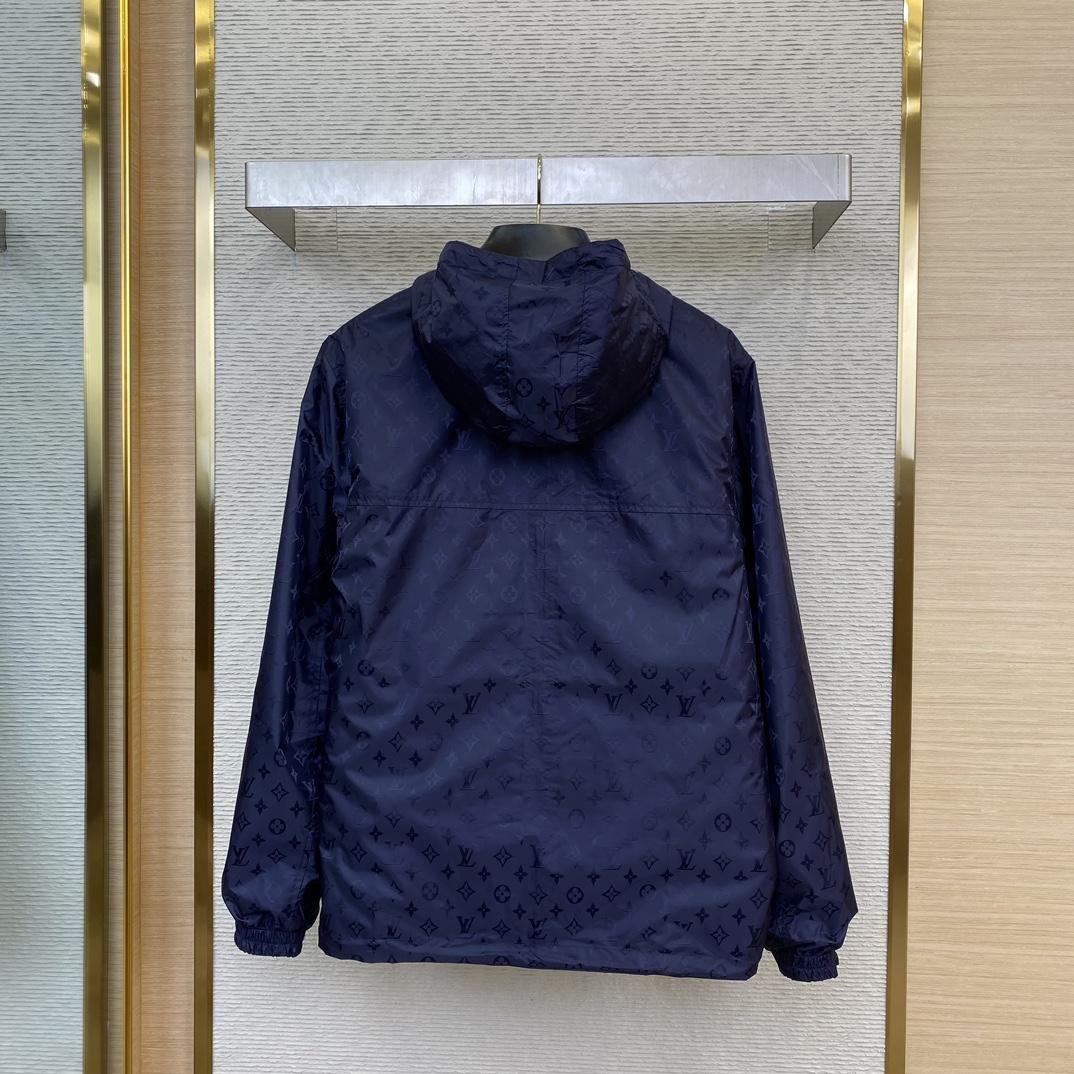 Louis Vuitton Reverse Windbreaker - EUR FASHION