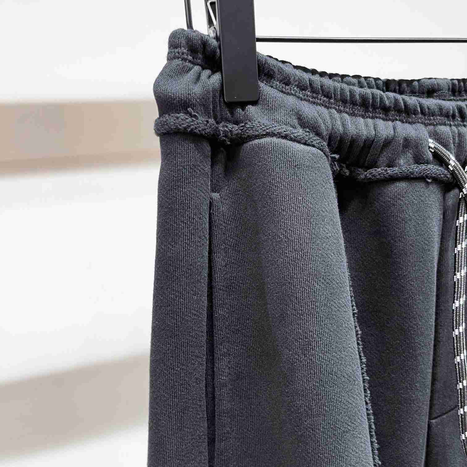 Miu Miu  Sweatpants  - EUR FASHION