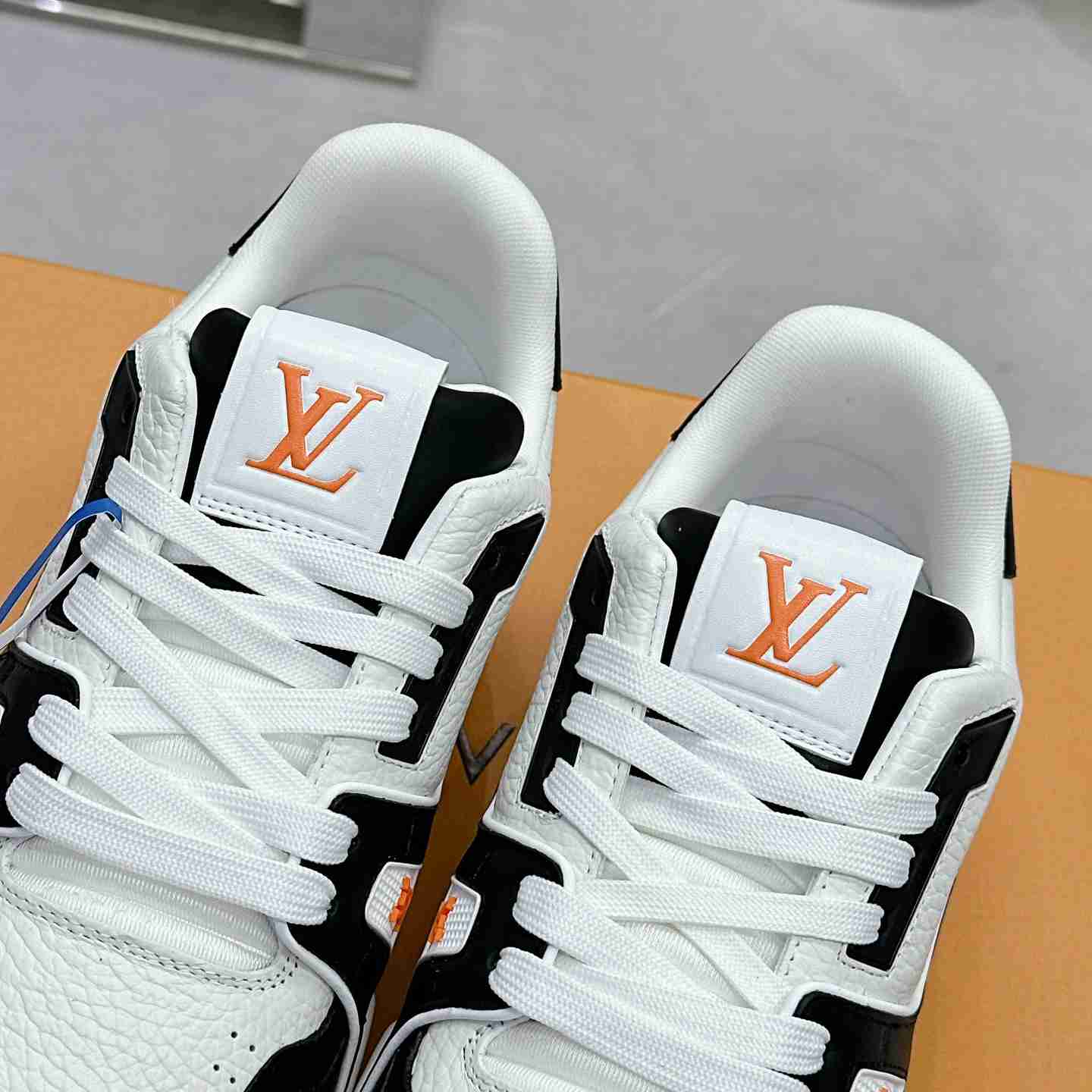 Louis Vuitton LV Trainer Sneaker  1ADDZY - EUR FASHION