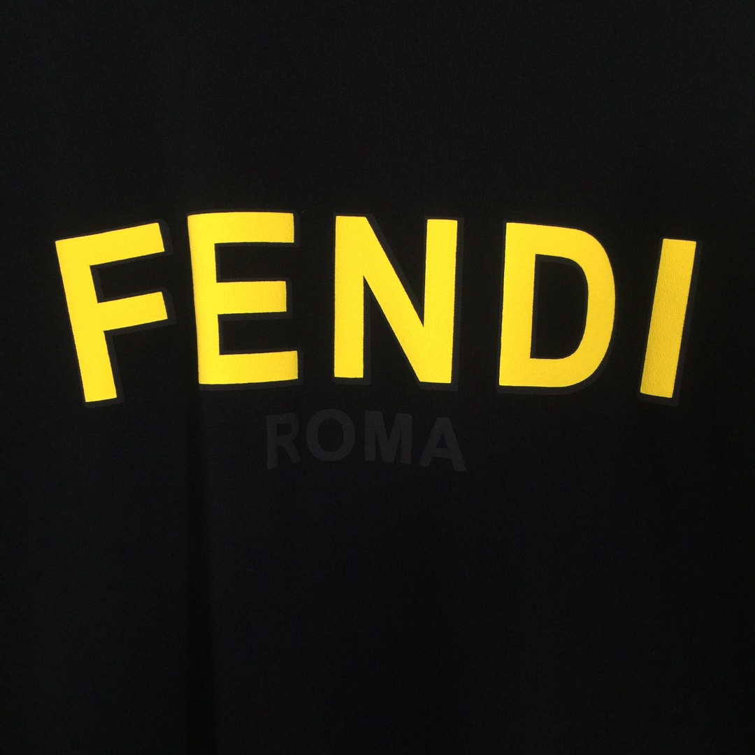 Fendi Cotton T-shirt - EUR FASHION