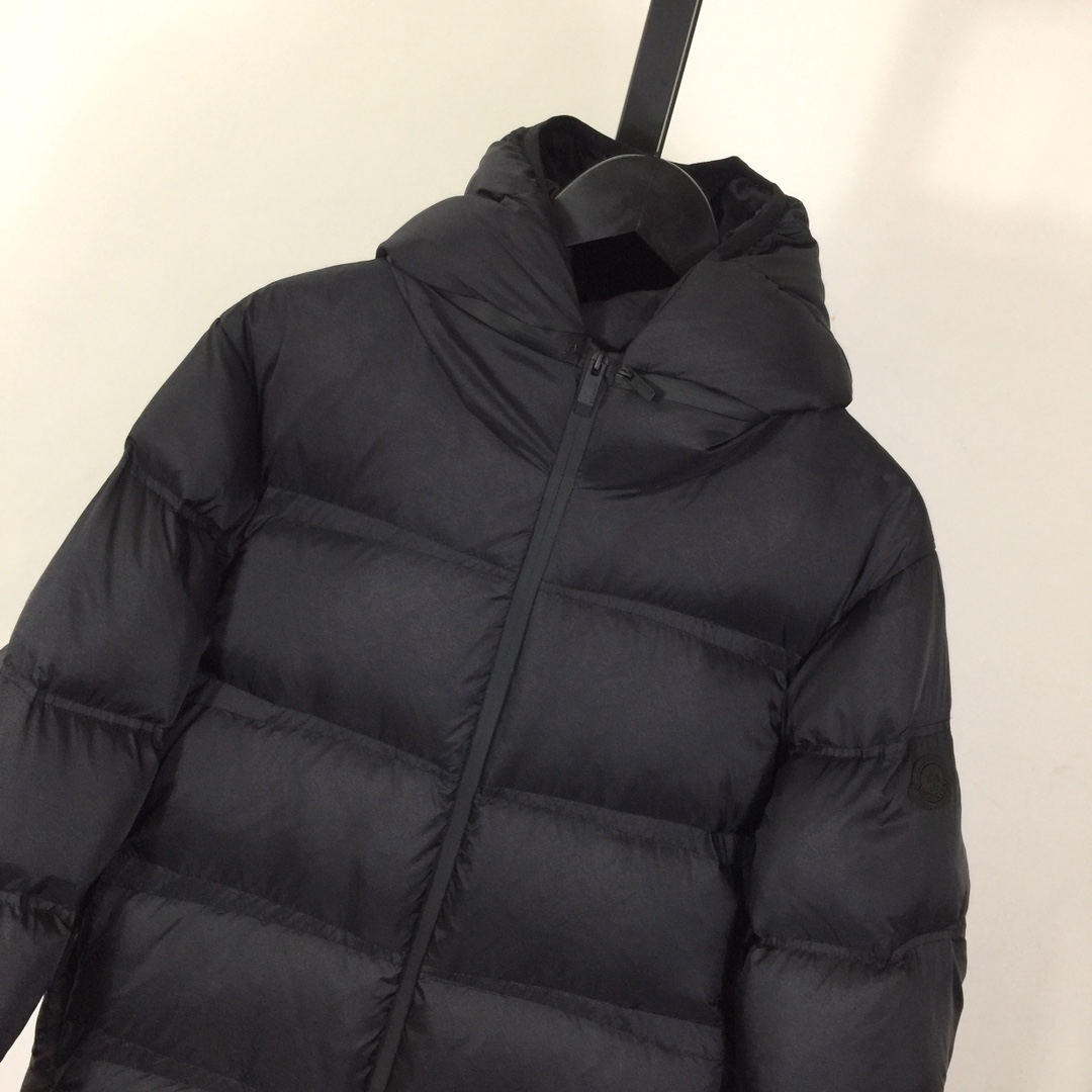 Moncler Masac Short Down Jacket - EUR FASHION