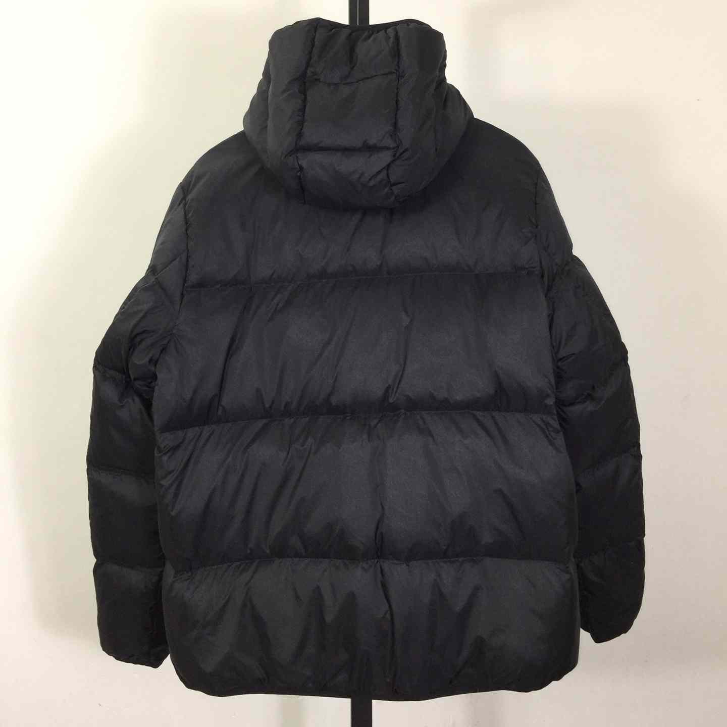 Moncler Masac Short Down Jacket - EUR FASHION