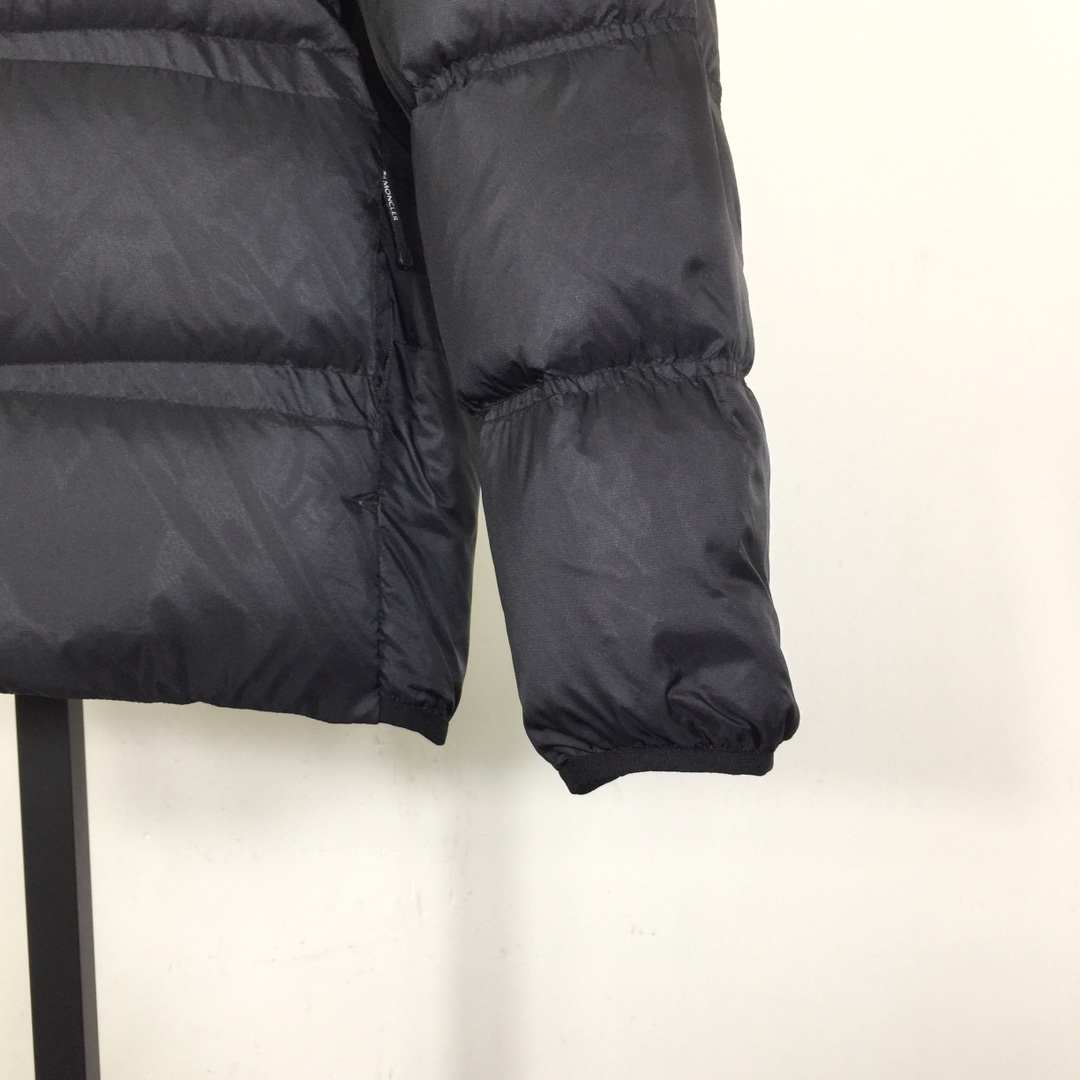 Moncler Masac Short Down Jacket - EUR FASHION