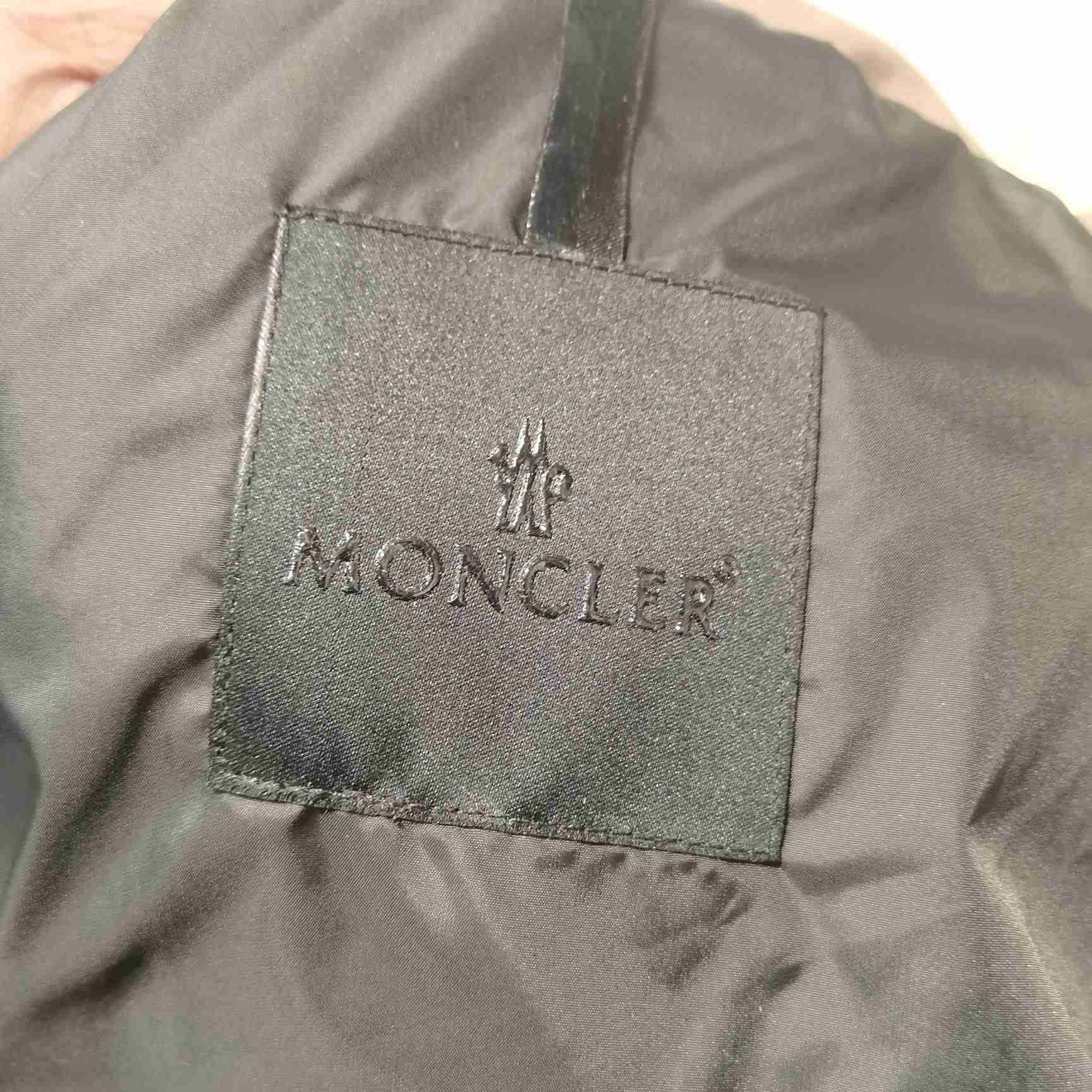 Moncler Misonet Short Down Jacket - EUR FASHION