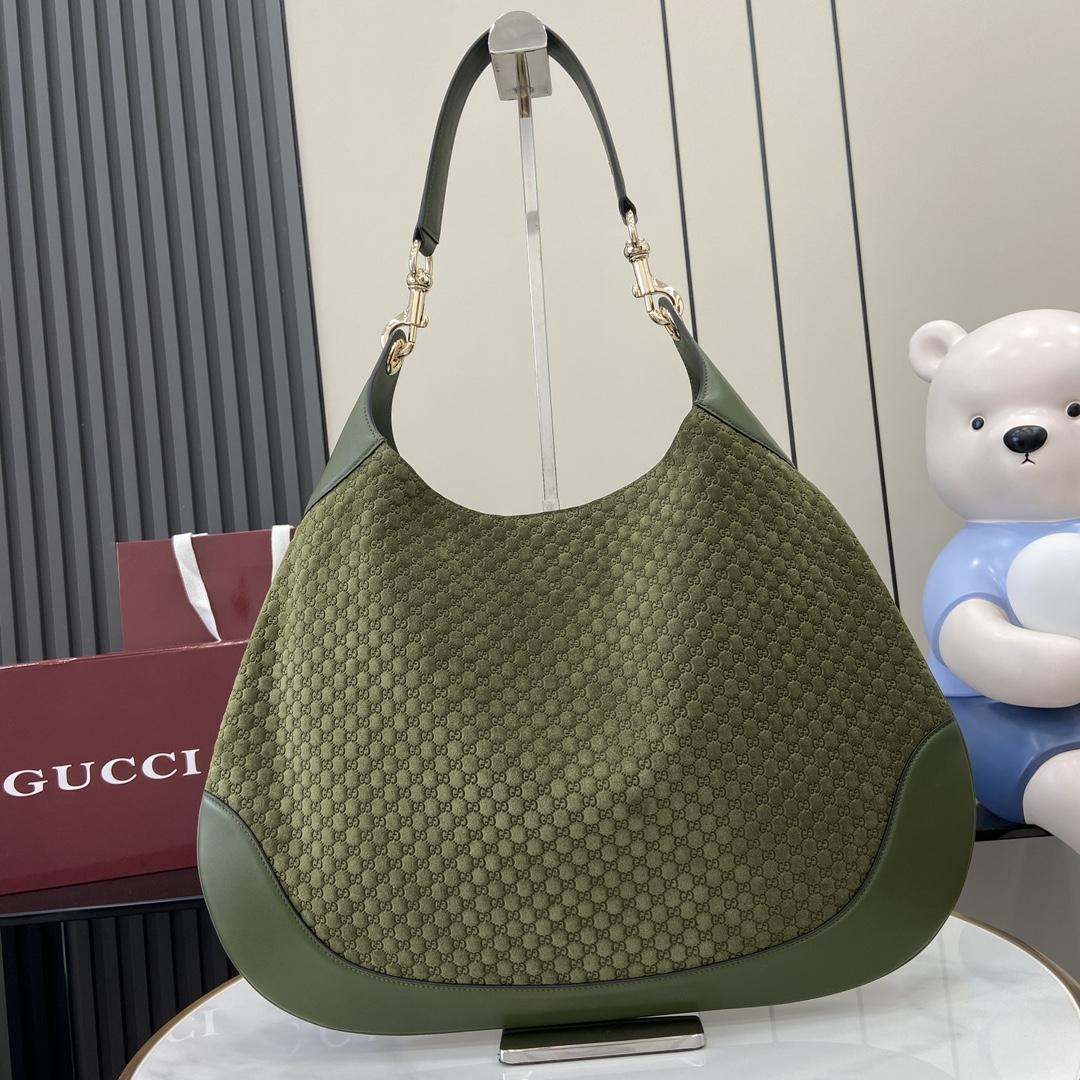 Gucci B Medium Shoulder Bag - EUR FASHION