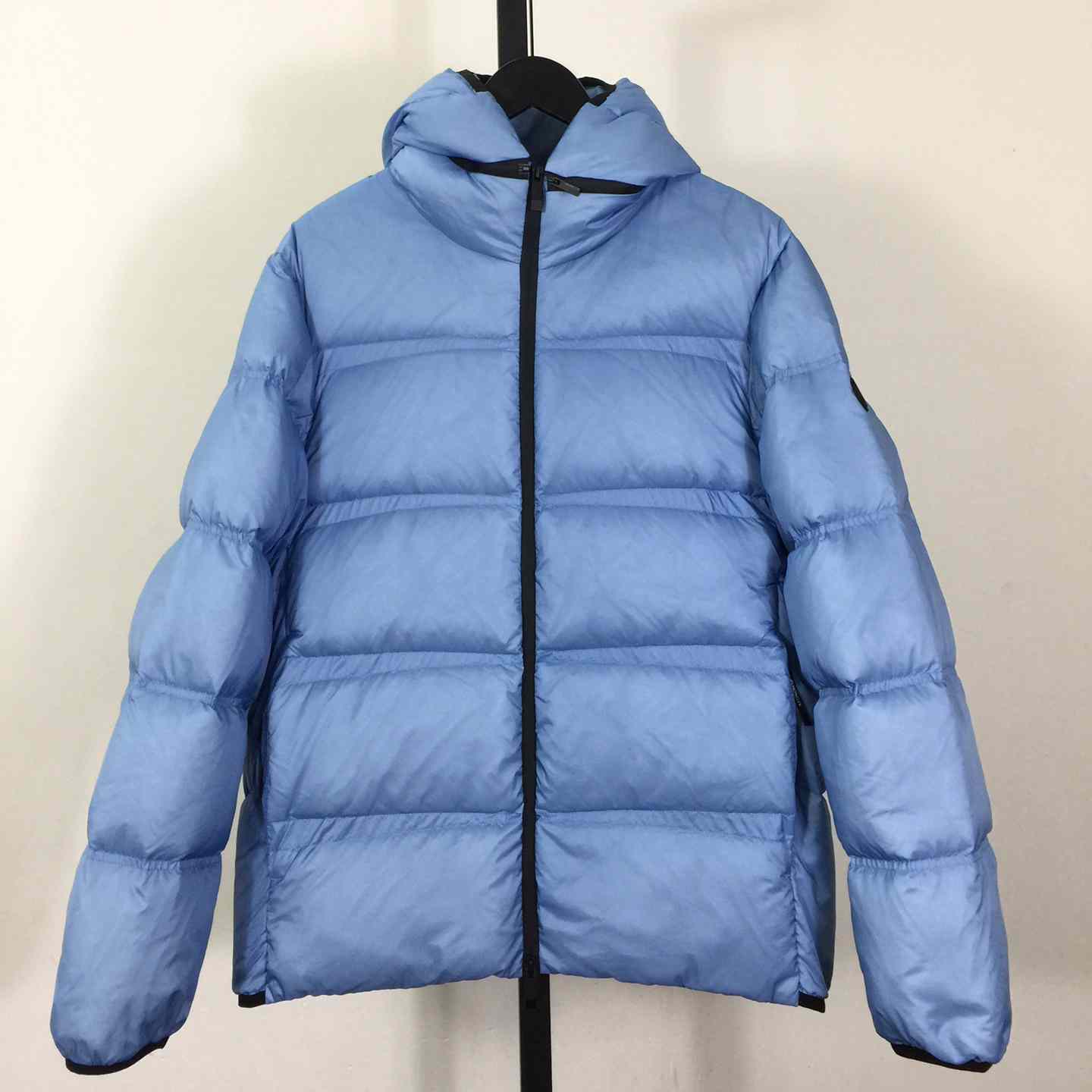 Moncler Masac Short Down Jacket - EUR FASHION