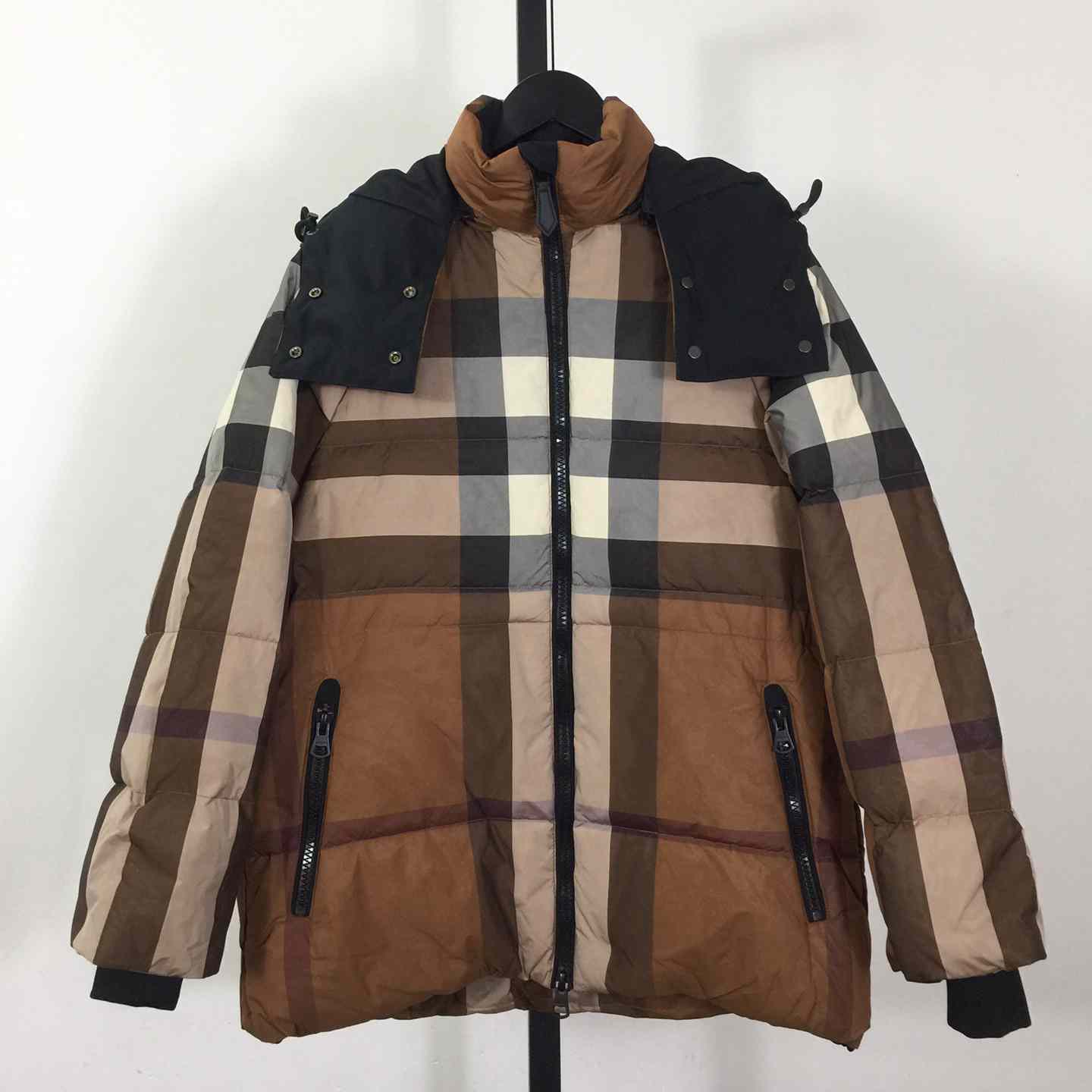 Burberry Puffer Jacket - EUR FASHION