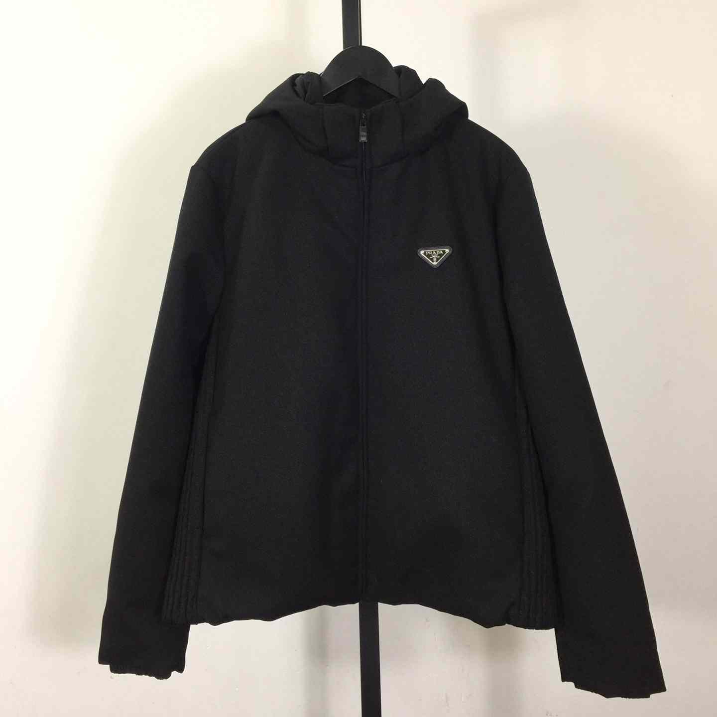 Prada Logo-appliqué Hooded Jacket - EUR FASHION