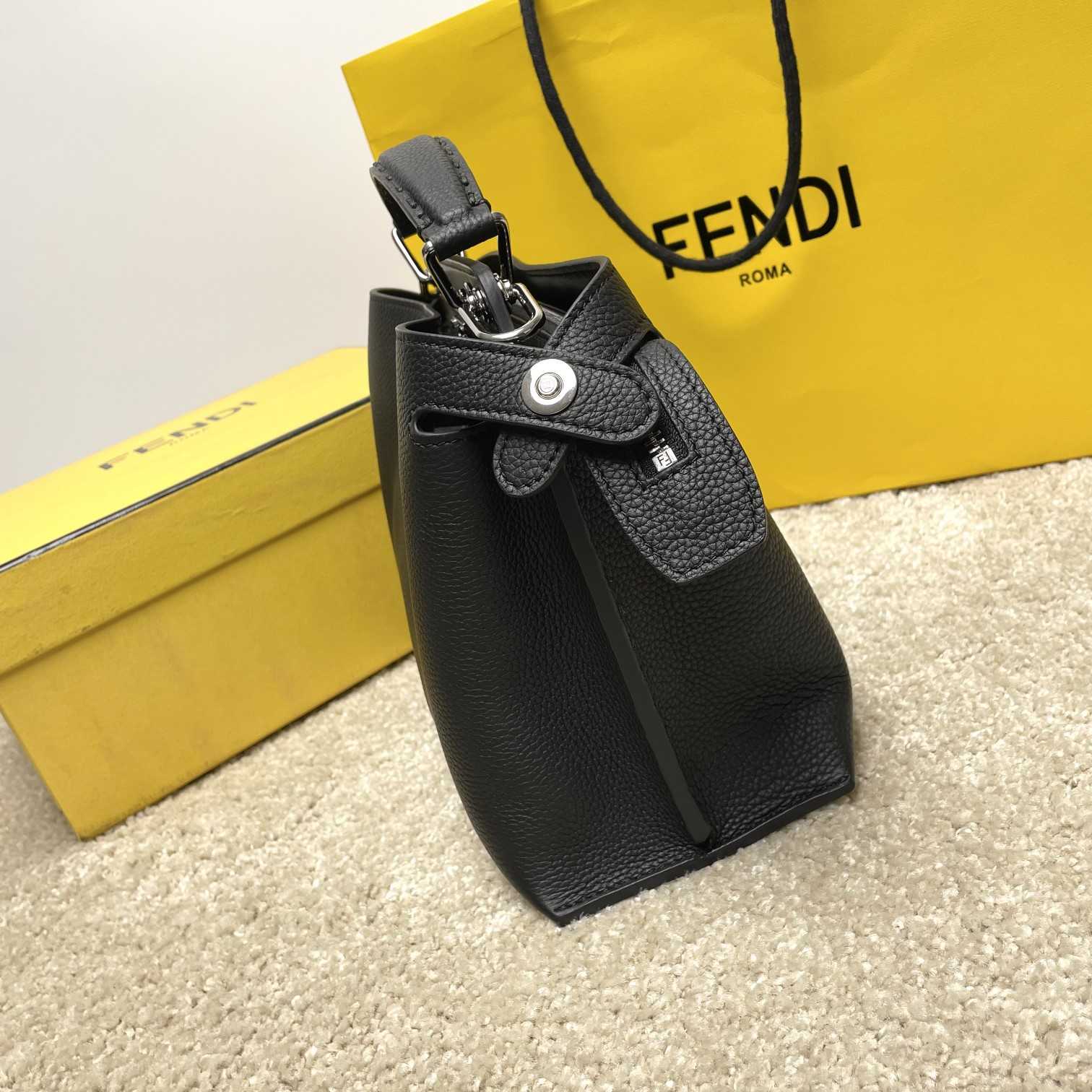 Fendi Peekaboo  - EUR FASHION