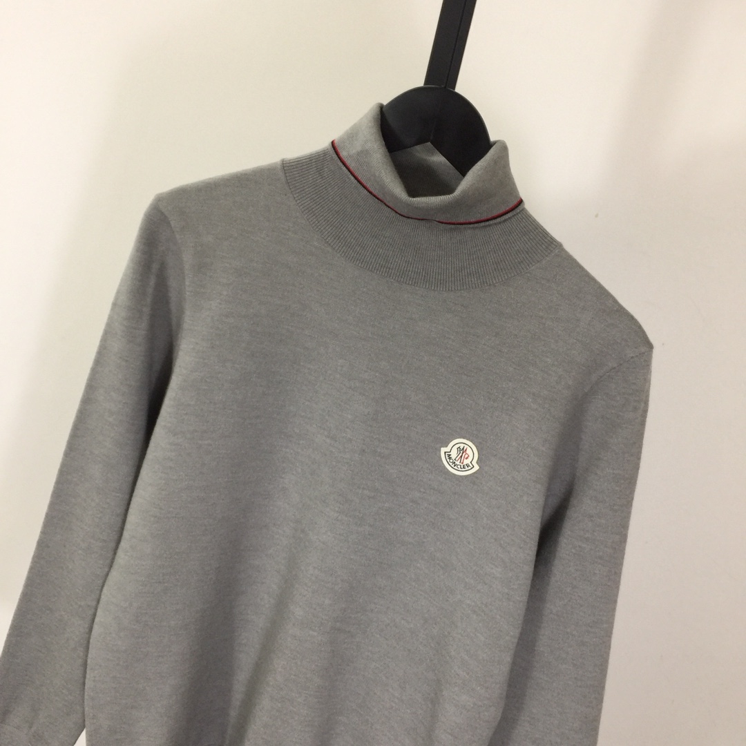 Moncler Logo Sweater - EUR FASHION