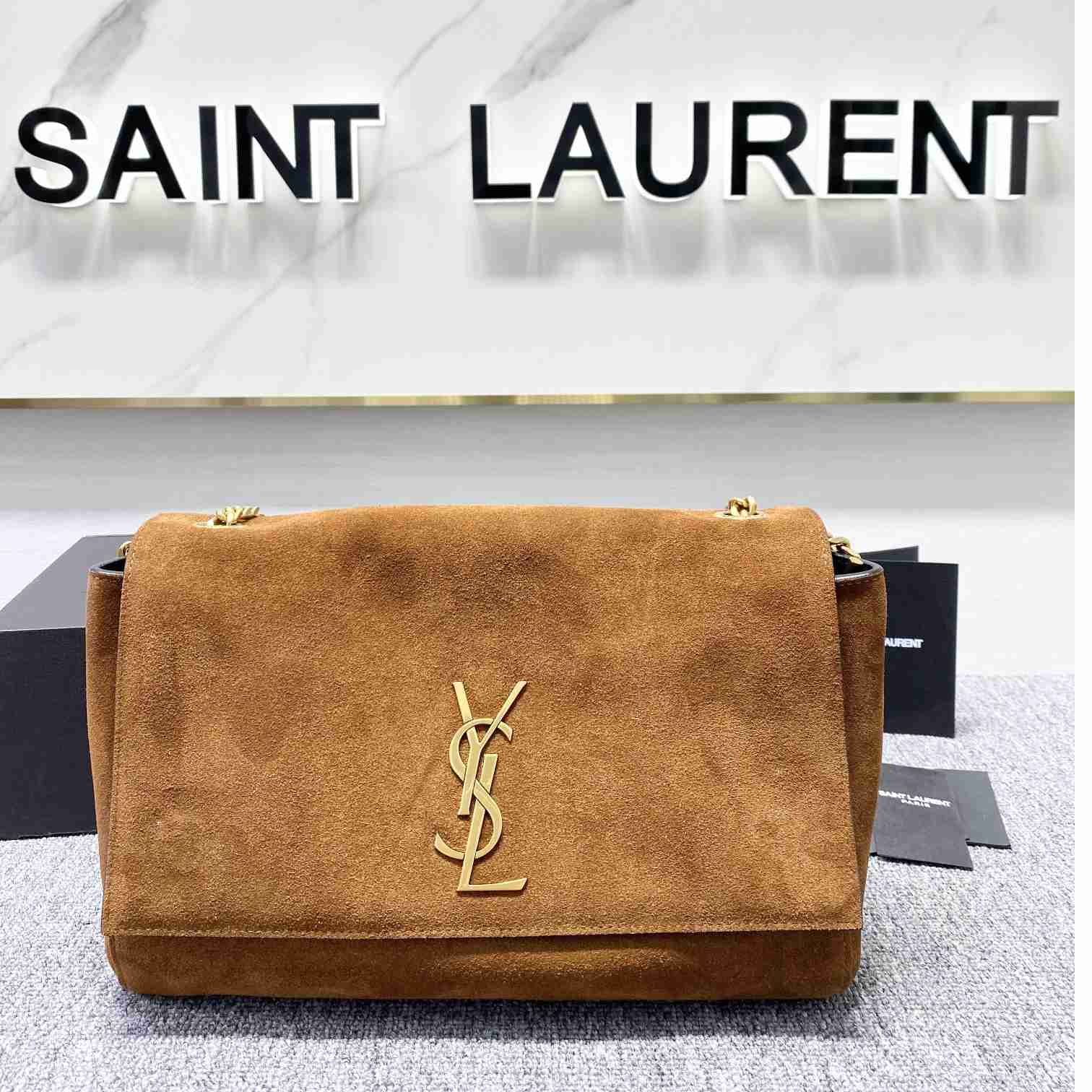 Saint Laurent Reversible Kate Medium In Crocodile-Embossed Leather - EUR FASHION