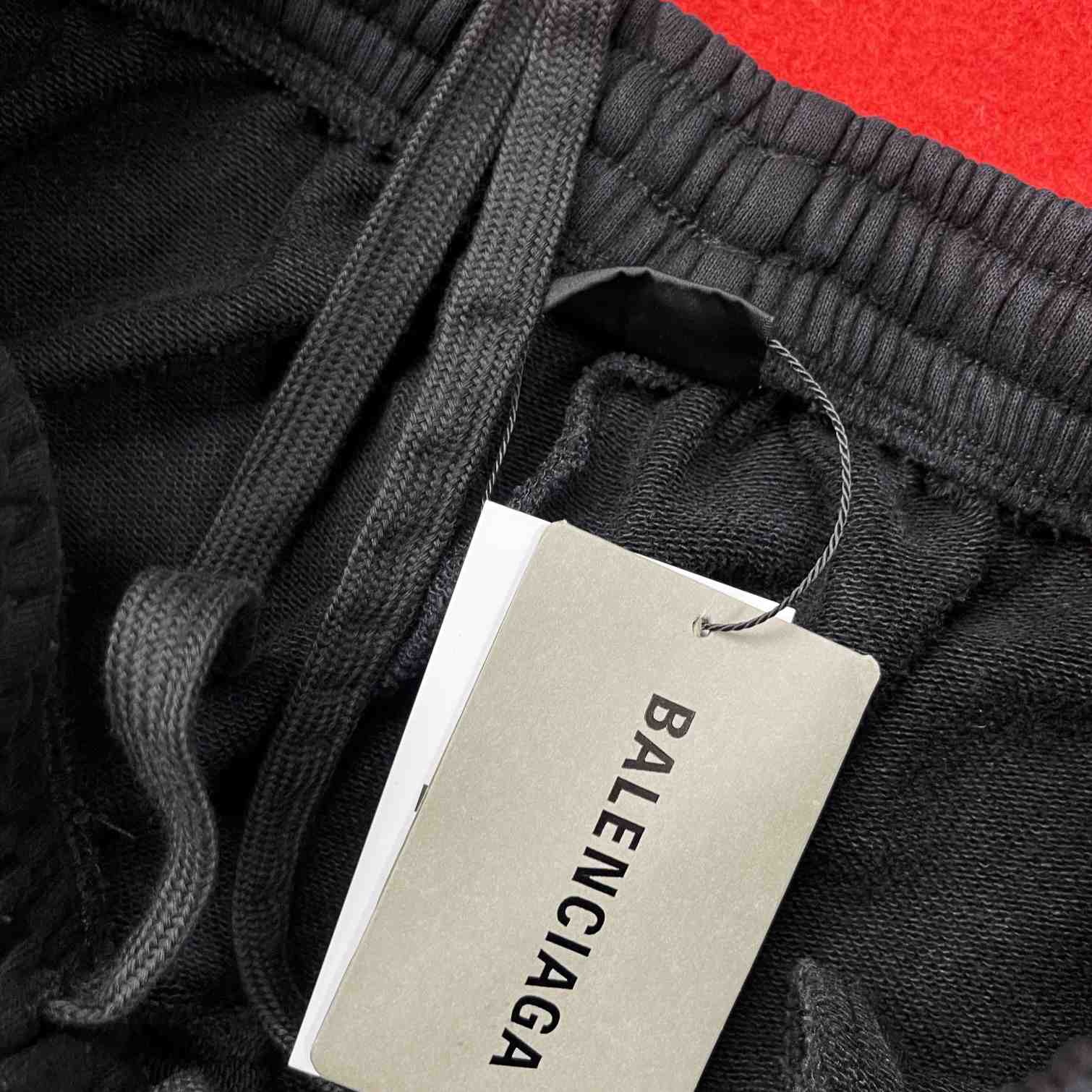 Balenciaga Under Armour® Baggy Sweatpants In Black - EUR FASHION