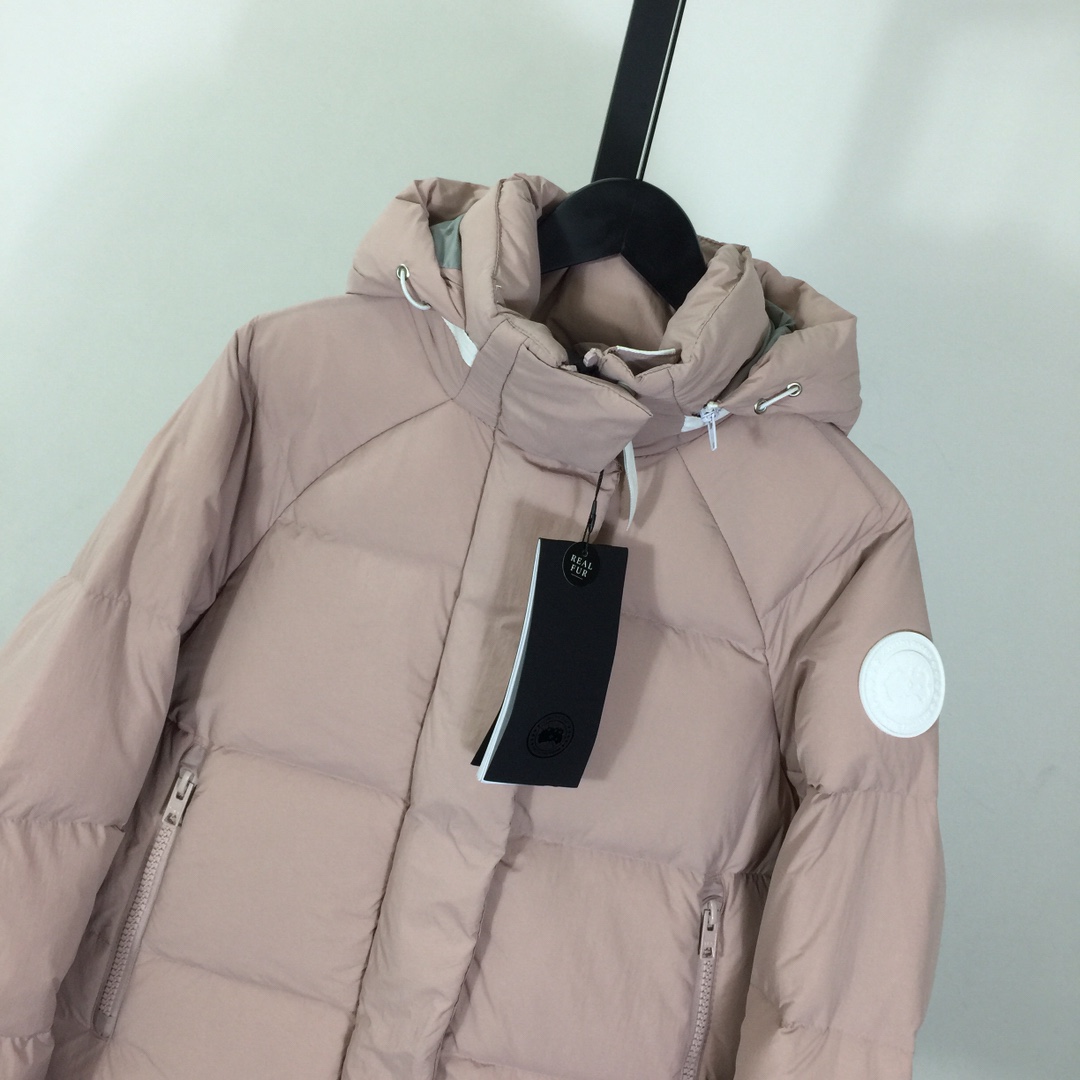 Canada Goose Hooded Jacket - EUR FASHION