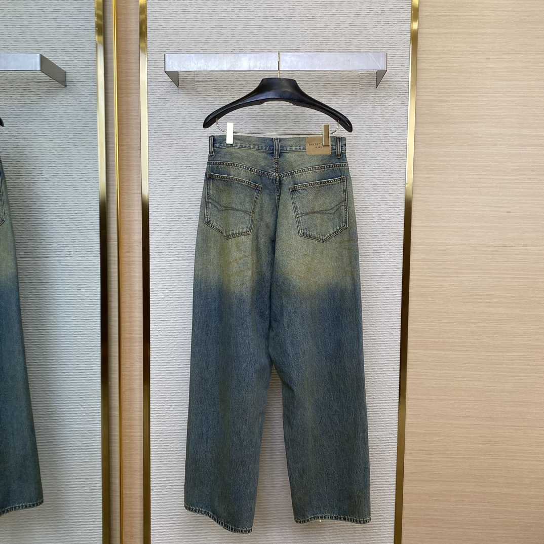 Balenciaga Jeans  - EUR FASHION