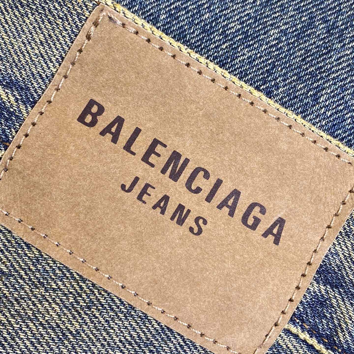 Balenciaga Jeans  - EUR FASHION