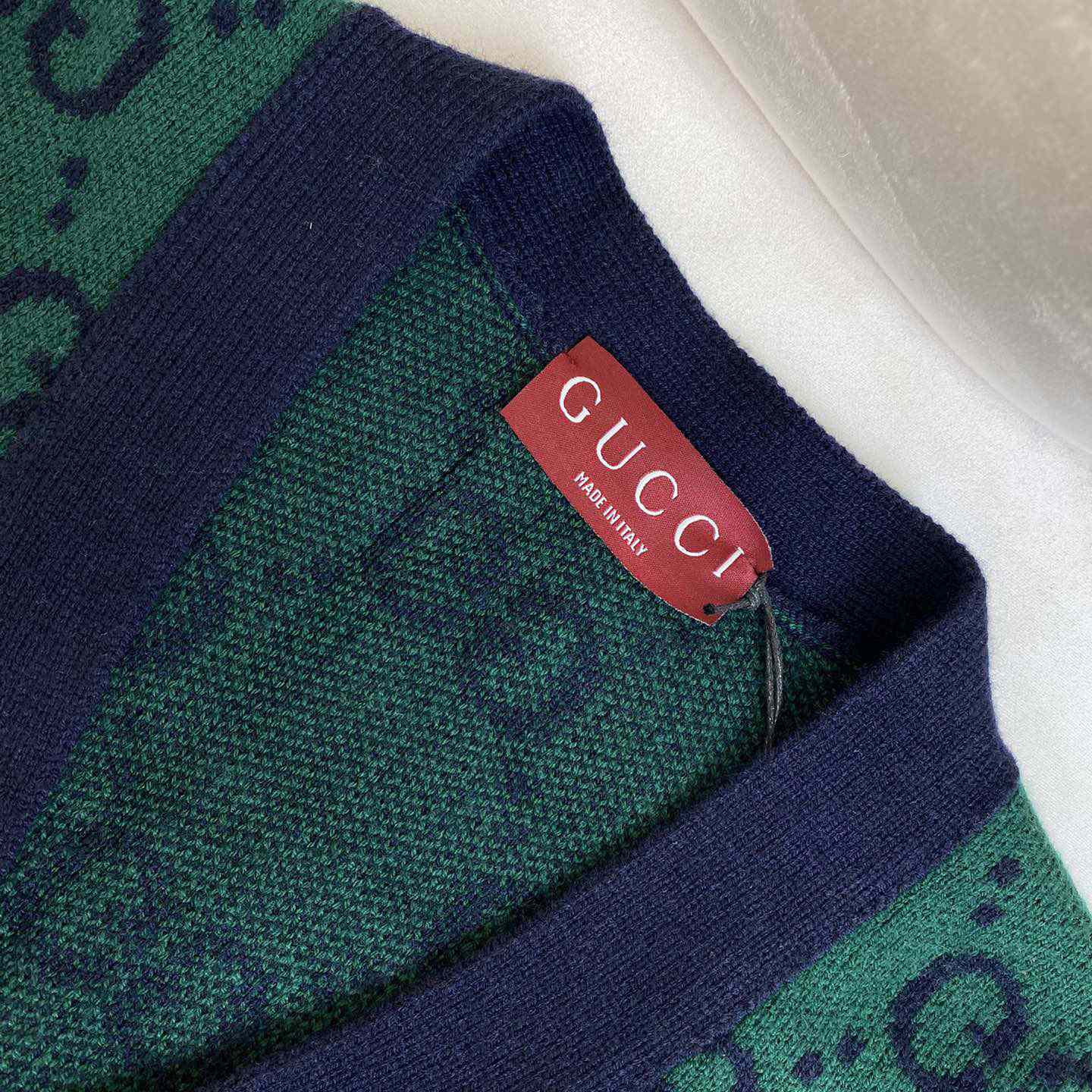 Gucci GG Degradé Wool Jacquard Cardigan  - EUR FASHION