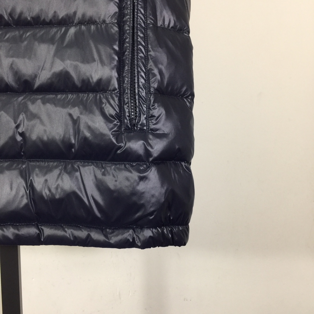 Moncler Down Vest - EUR FASHION