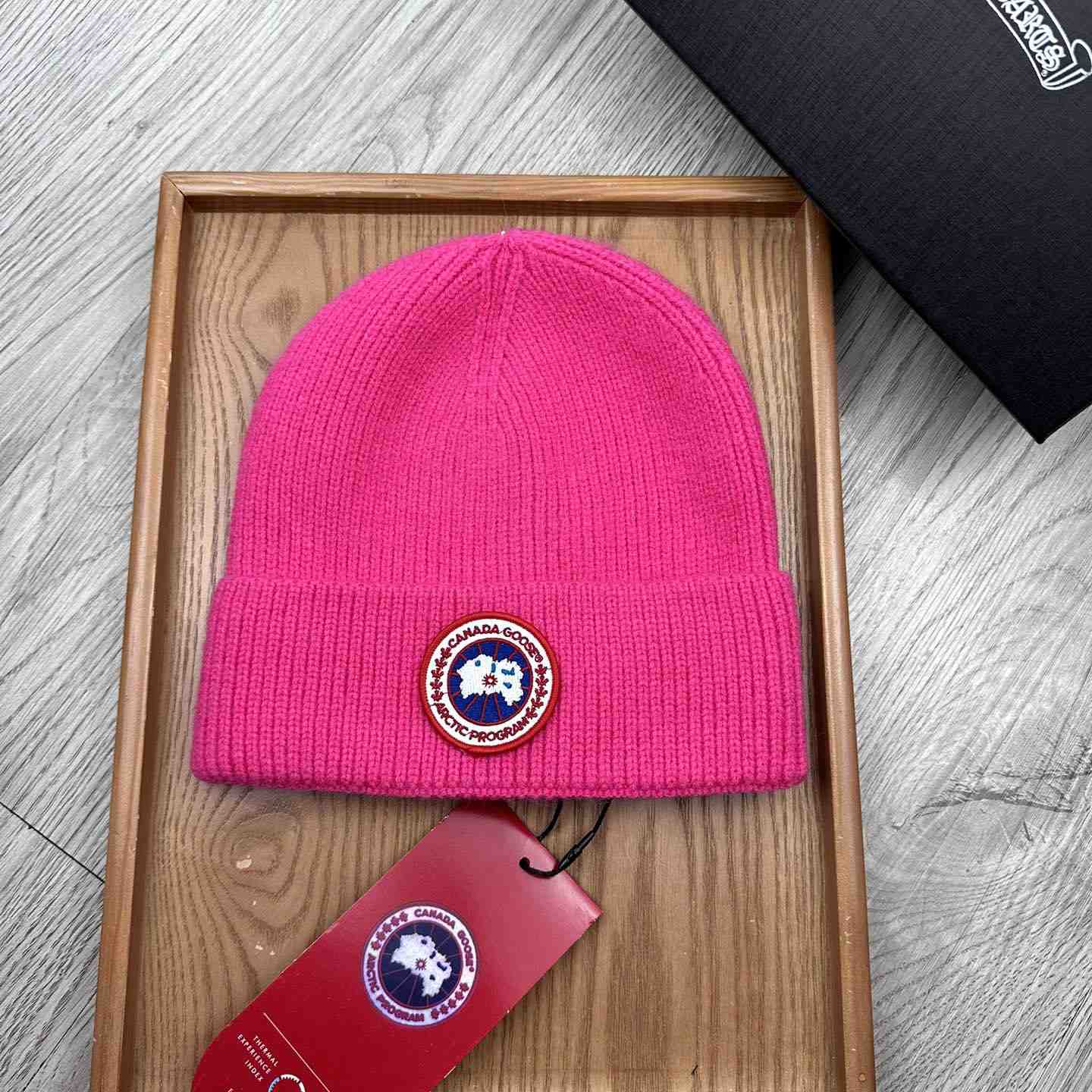 Canada Goose Beanie  - EUR FASHION