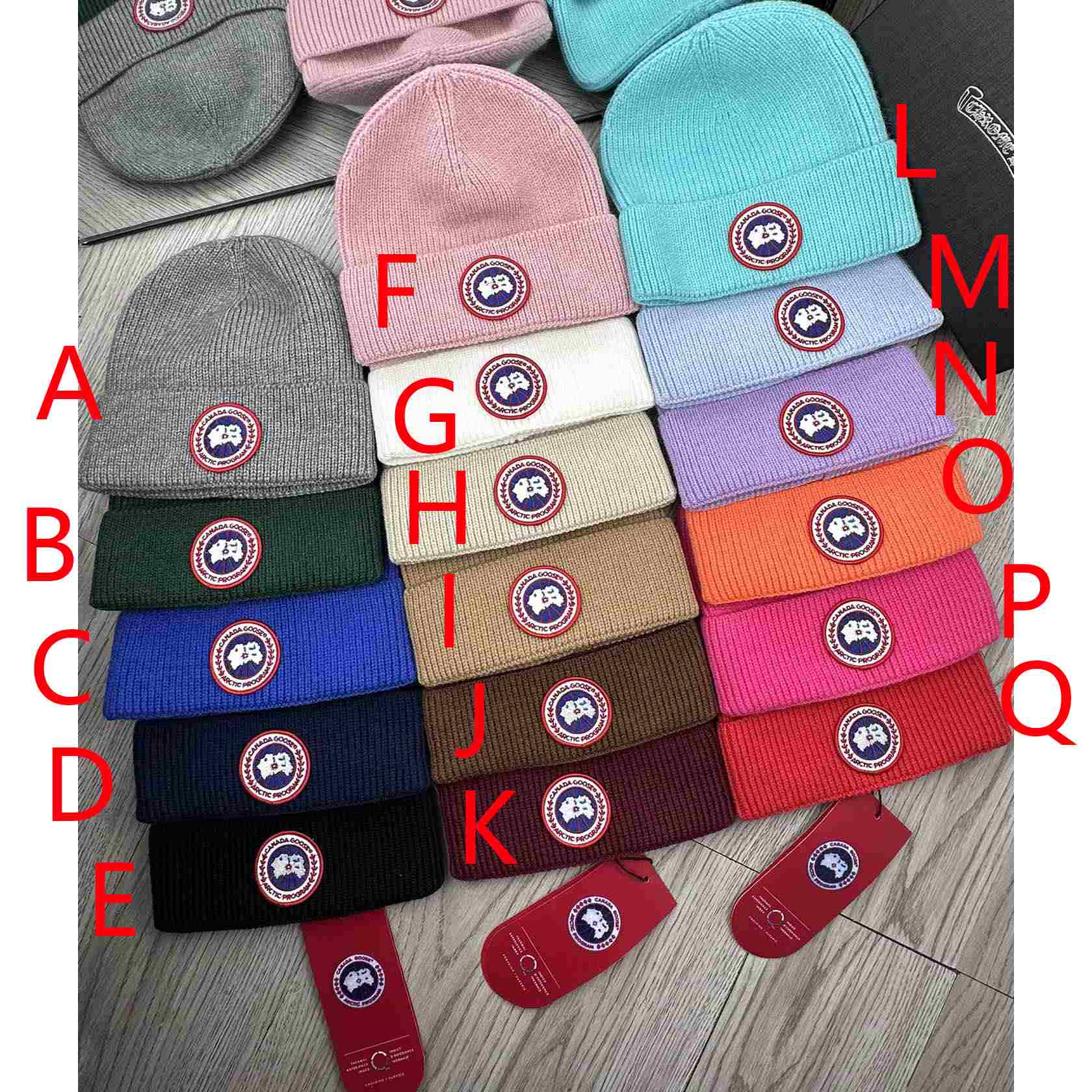 Canada Goose Beanie  - EUR FASHION