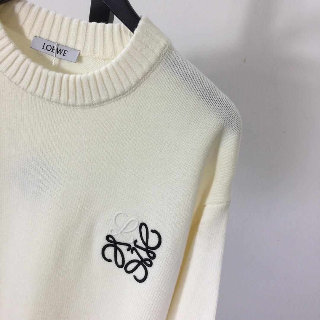 Loewe Logo Sweater - EUR FASHION