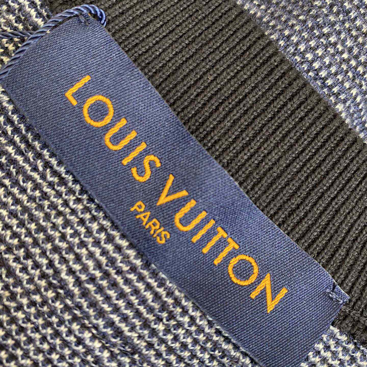 Louis Vuitton LV Vers Damoflage Jacquard Pullover   1AGHTQ - EUR FASHION