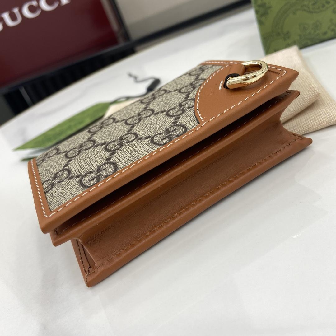 Gucci GG Emblem Mini Wallet - EUR FASHION