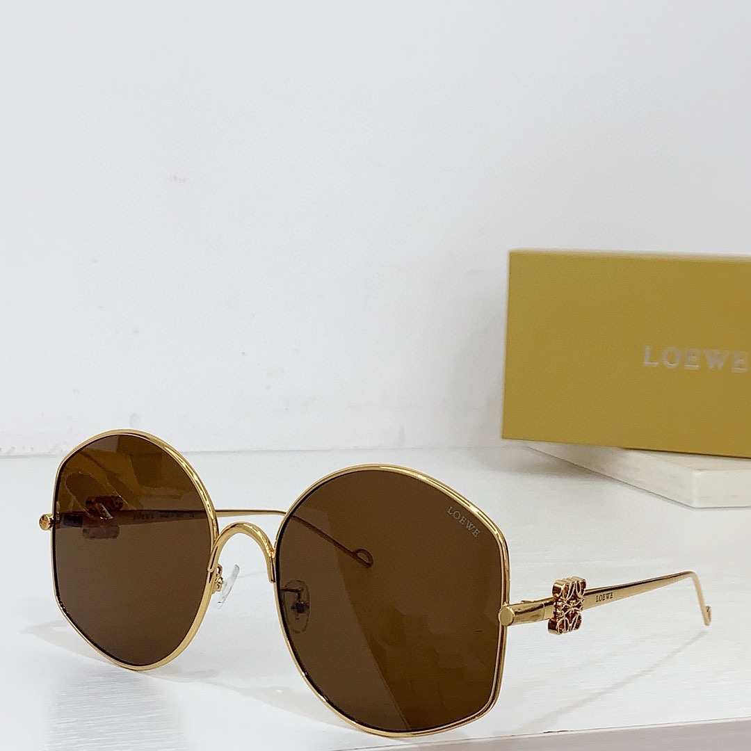 Loewe LW40109U Sunglasses  - EUR FASHION