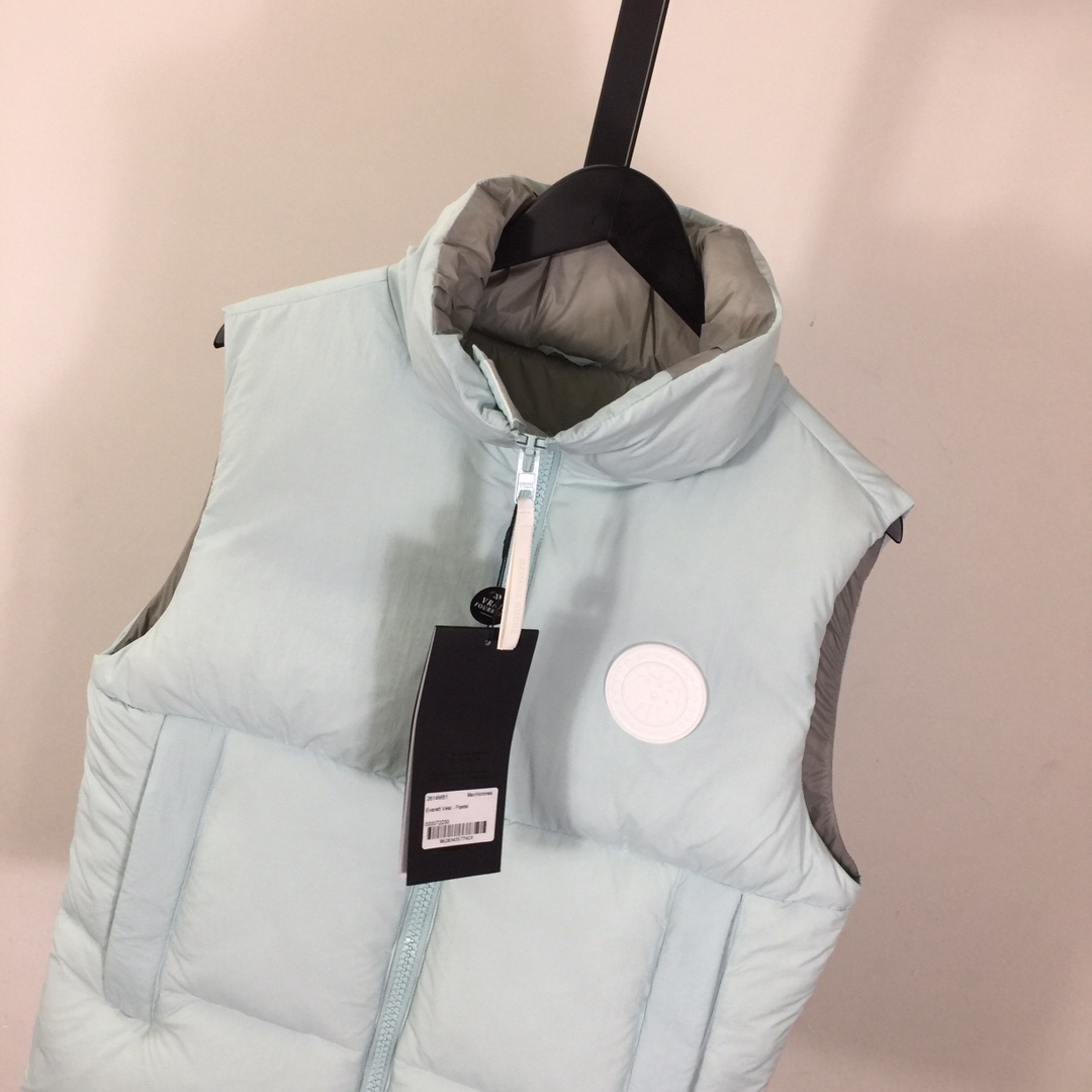 Canada Goose Down Vest - EUR FASHION