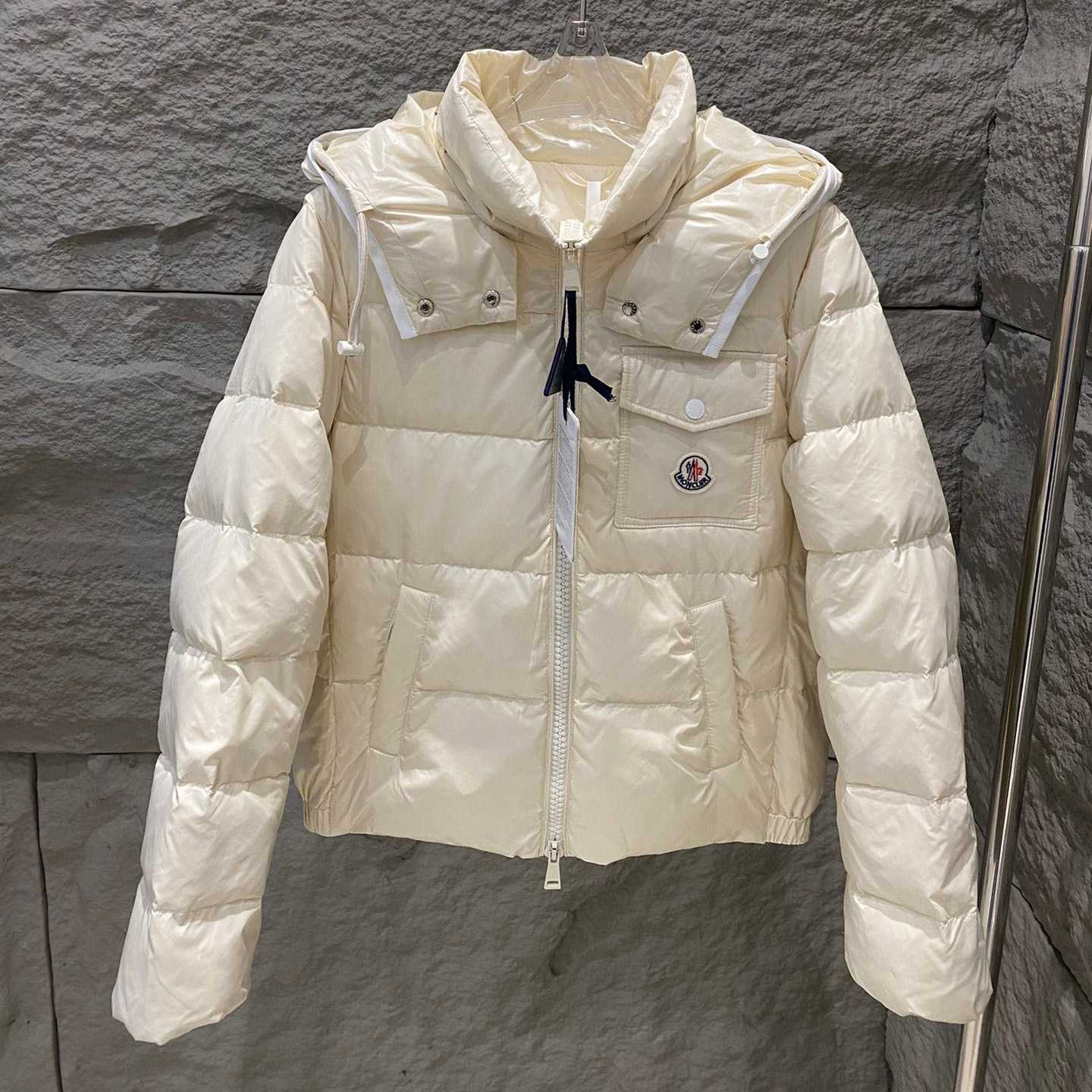 Moncler Andro Short Down Jacket - EUR FASHION