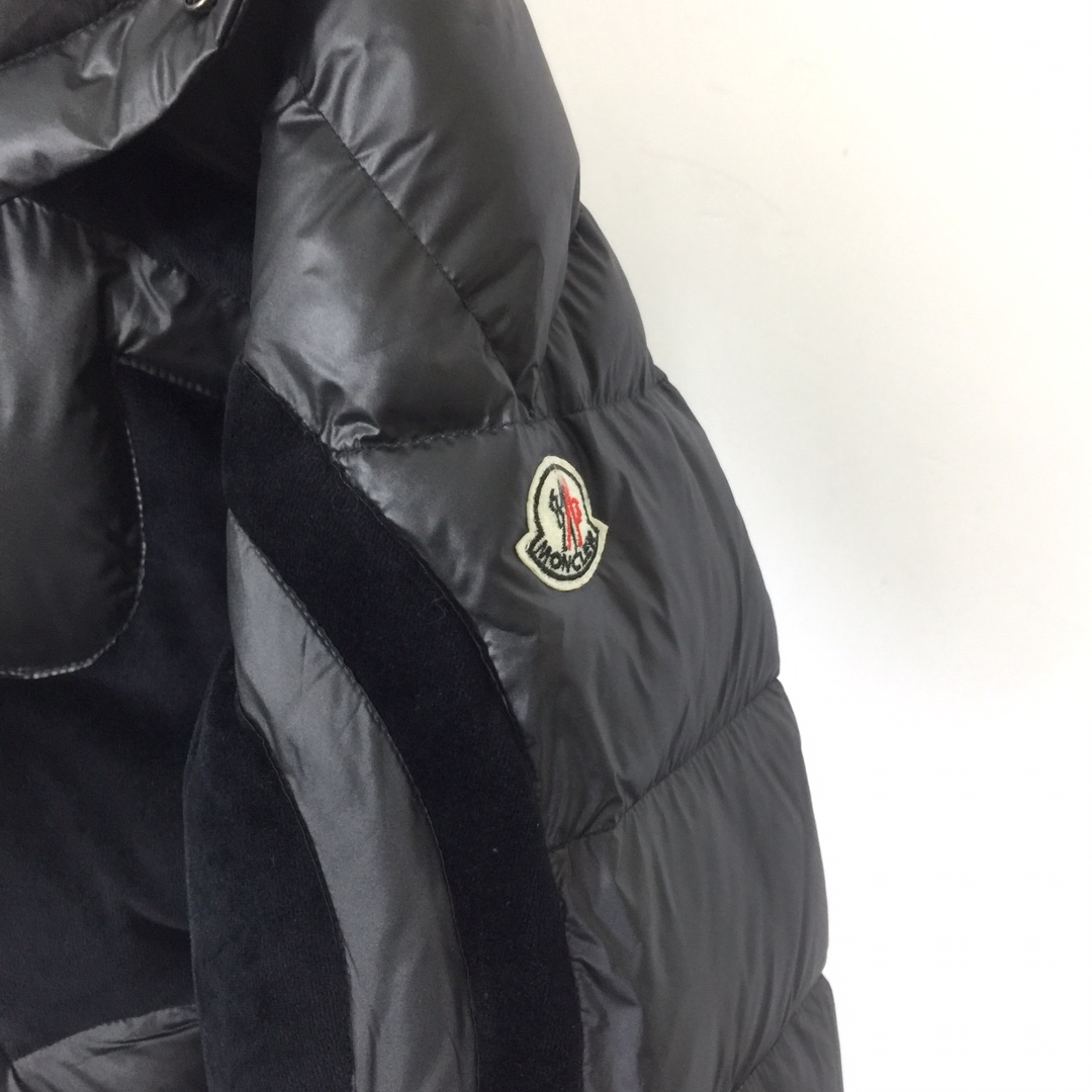 Moncler Solander Batman Hooded Down Jacket - EUR FASHION