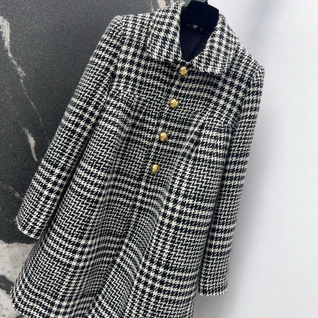 Celine Sixtine Coat In Wool Tweed - EUR FASHION