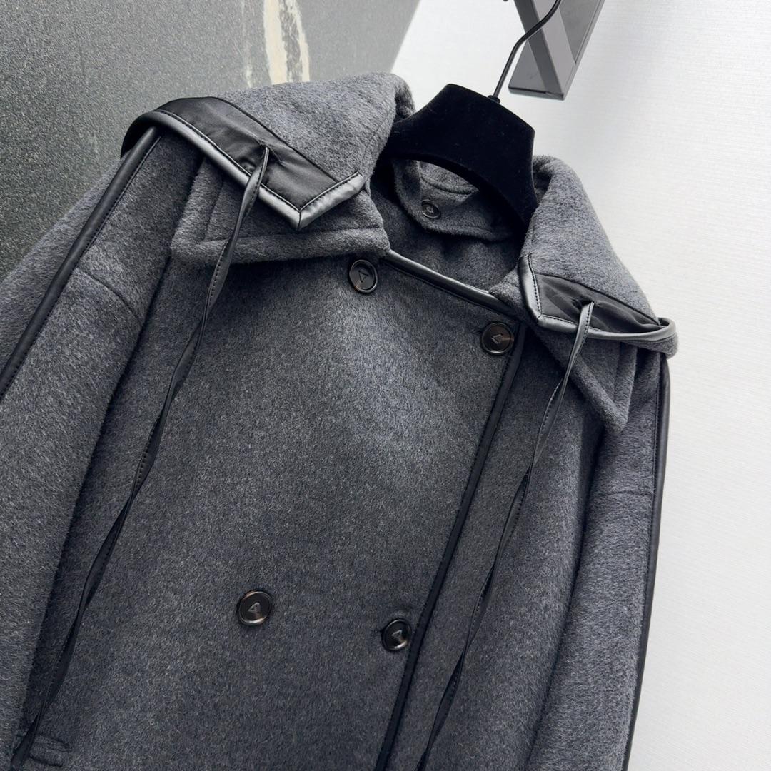 Bottega Veneta Gray Wool Cape Coat - EUR FASHION