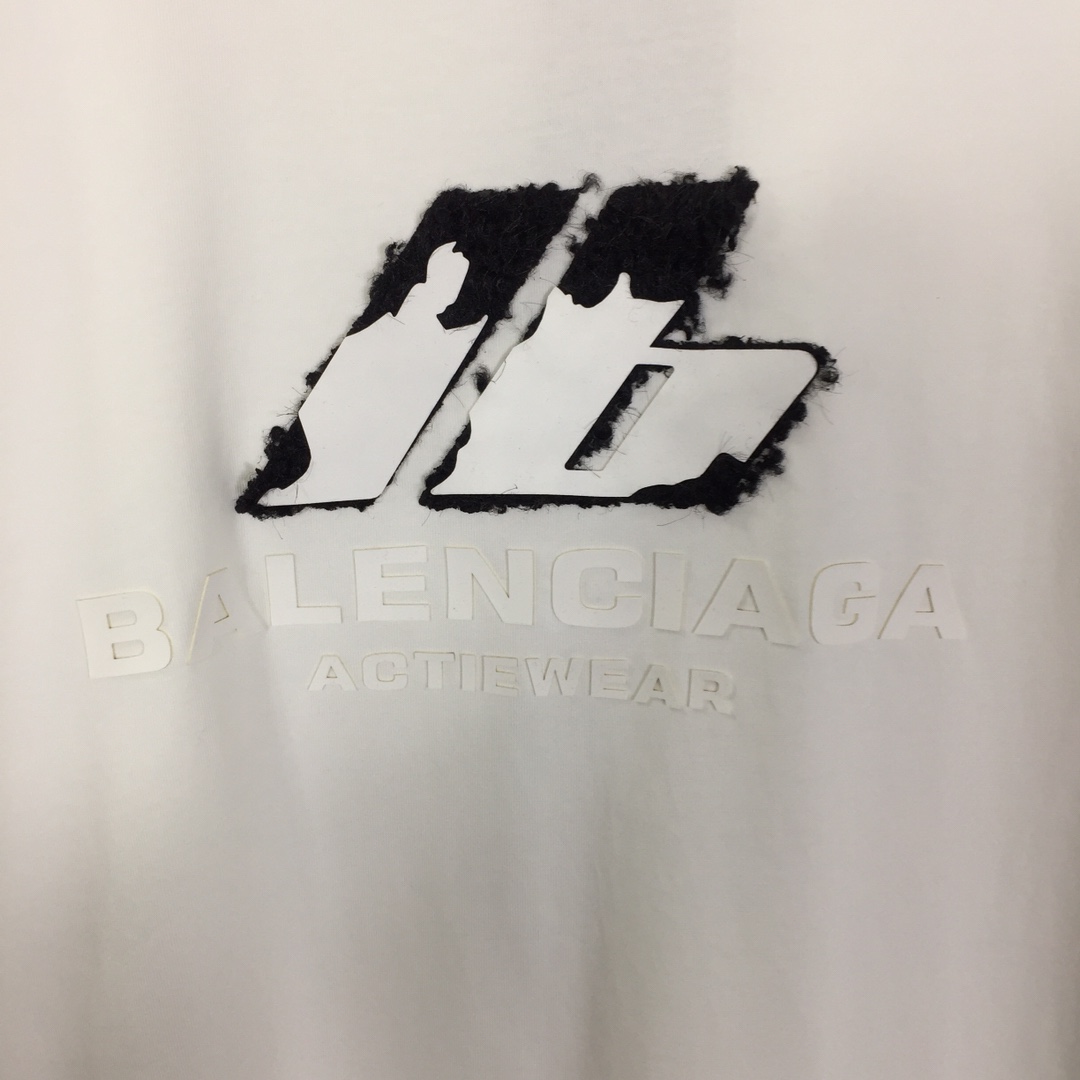 Balenciaga Logo T-Shirt - EUR FASHION