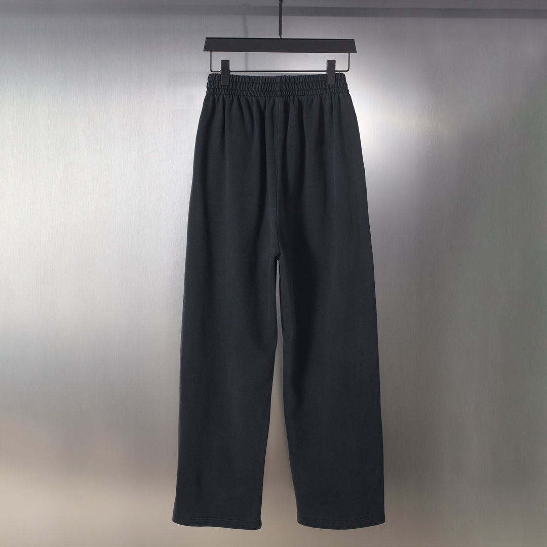 Balenciaga Sweatpants  - EUR FASHION